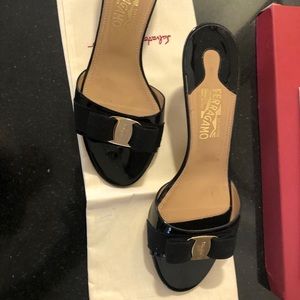 Salvatore Ferragamo leather slide